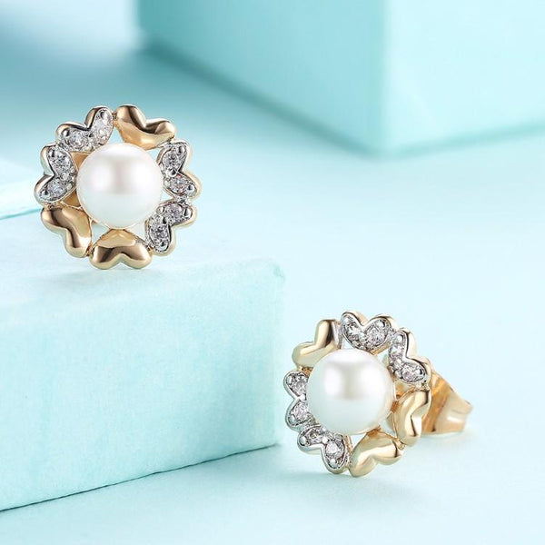 Swarovski Crystal Heart Shaped Circular Pearl Stud Earrings Set in 18K Gold